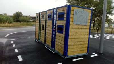 Quatre nouvelles colonnes pour déposer ses papiers et son verre